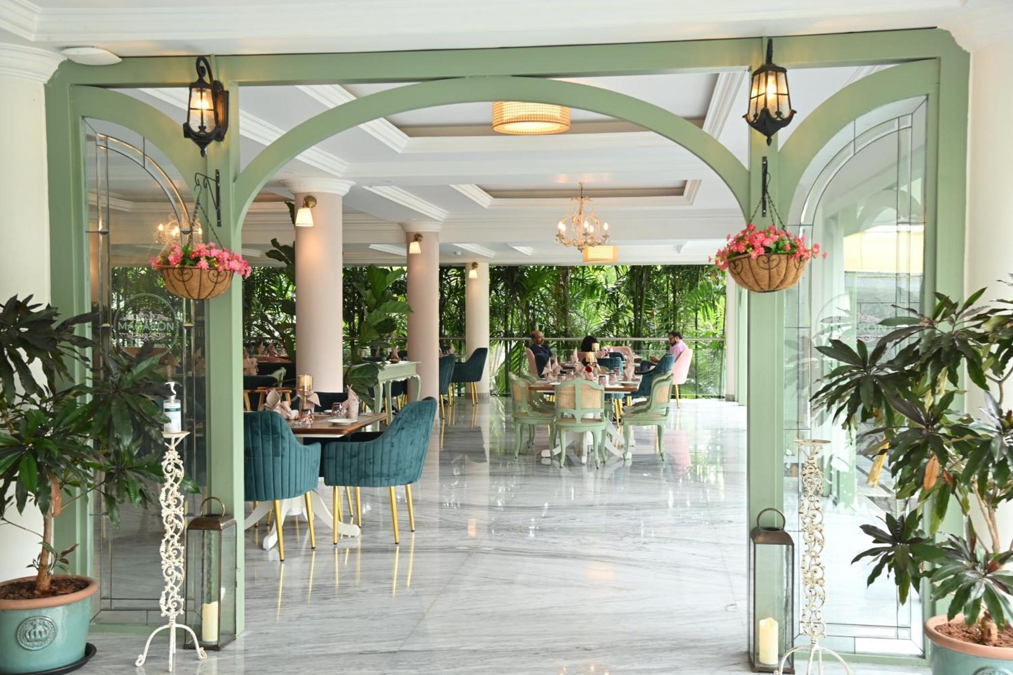 Hotel Nambiar Club Bellezea Kammasandra Exteriér fotografie